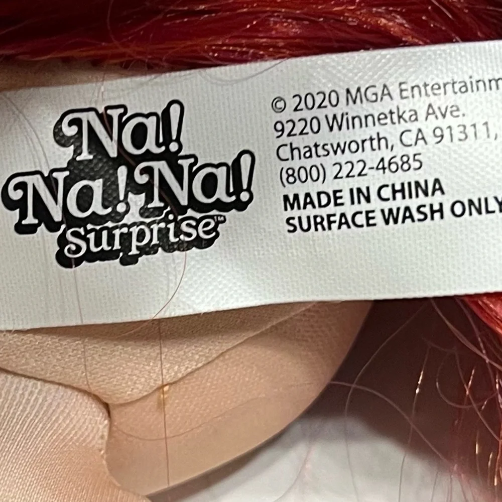 NA NA NA Teen Surprise Doll Samantha